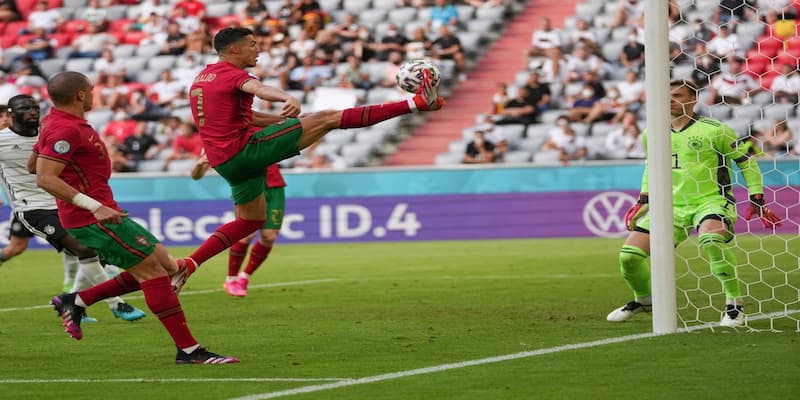 Cách theo dõi kết quả bóng đá Euro trên 1gom